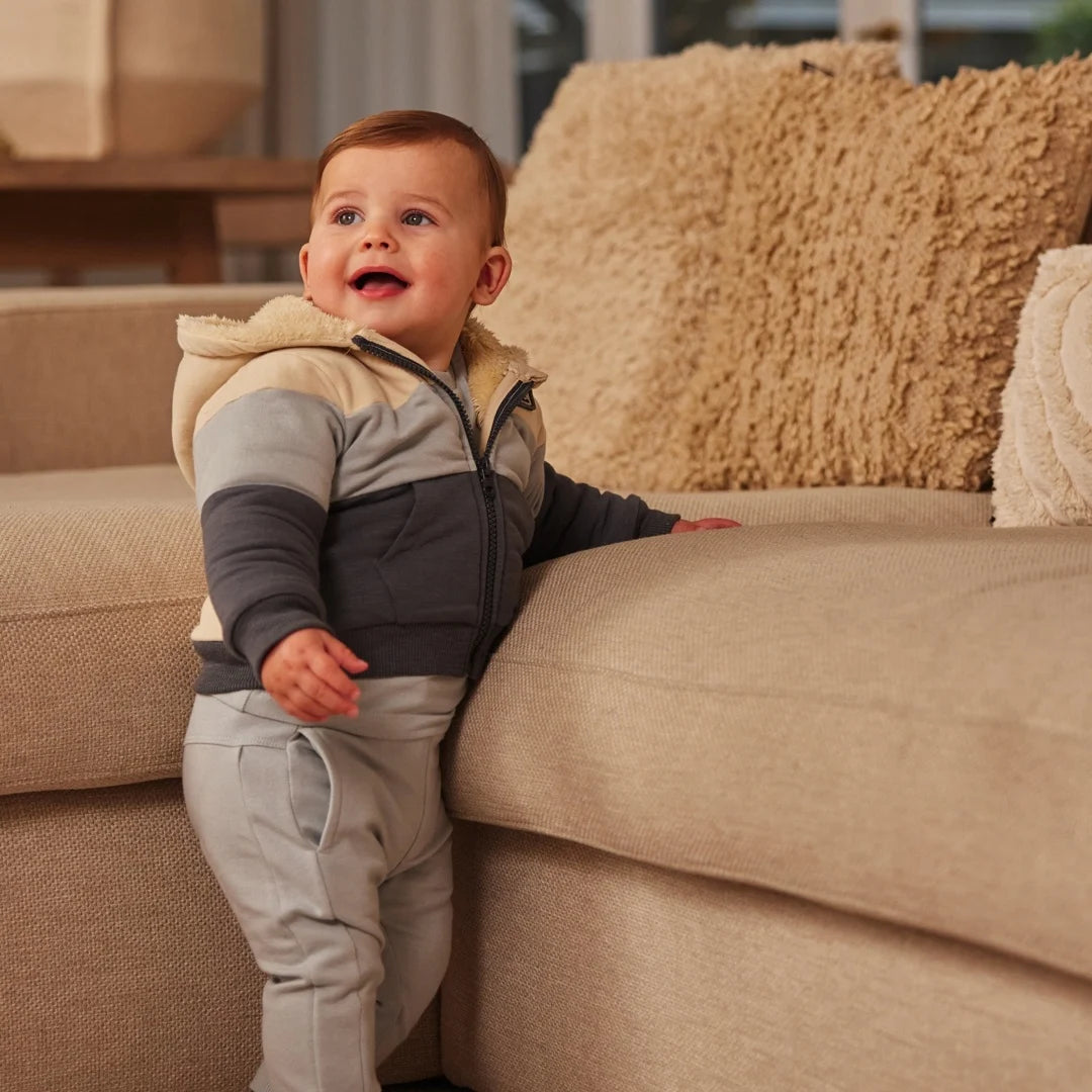 Dirkje boys' outdoor cardigan in pebble with hood teddy print