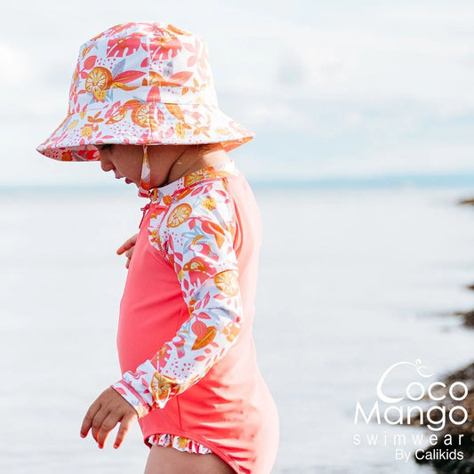 Swimsuit/Hat